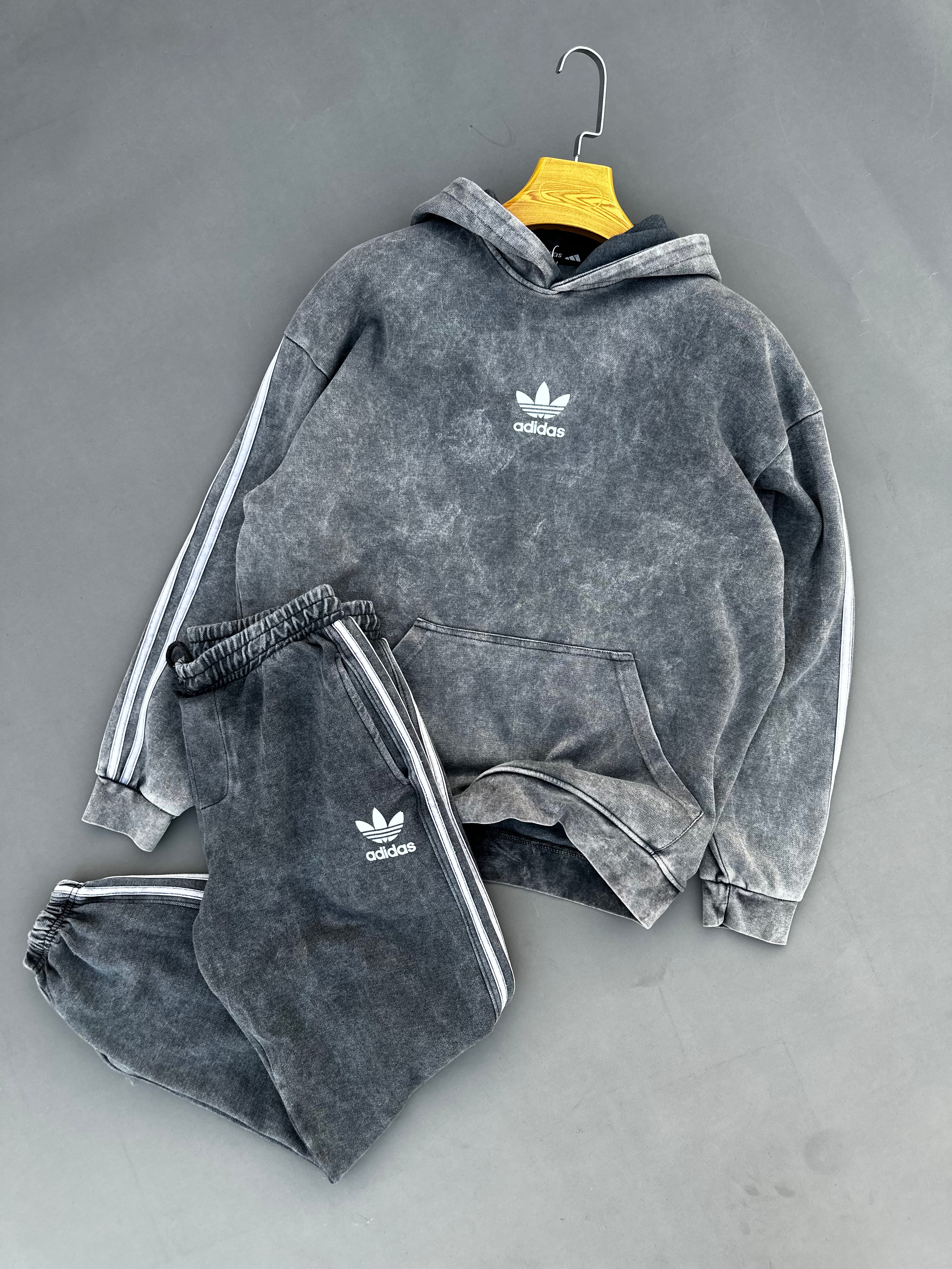 Tracksuit oversized CONTRAST STITCH